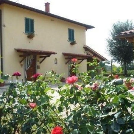 Charmantes Ferienhaus In Piani Della Rugginosa Mit Grossem Garten Reggello Exterior photo